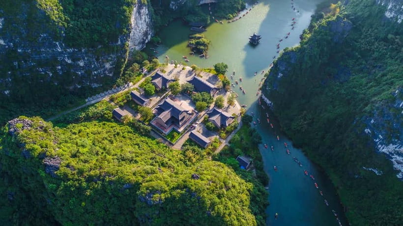 From Hanoi: Ninh Binh Trip with Cycling & Buffet Lunch - A bicycle ride through village country
