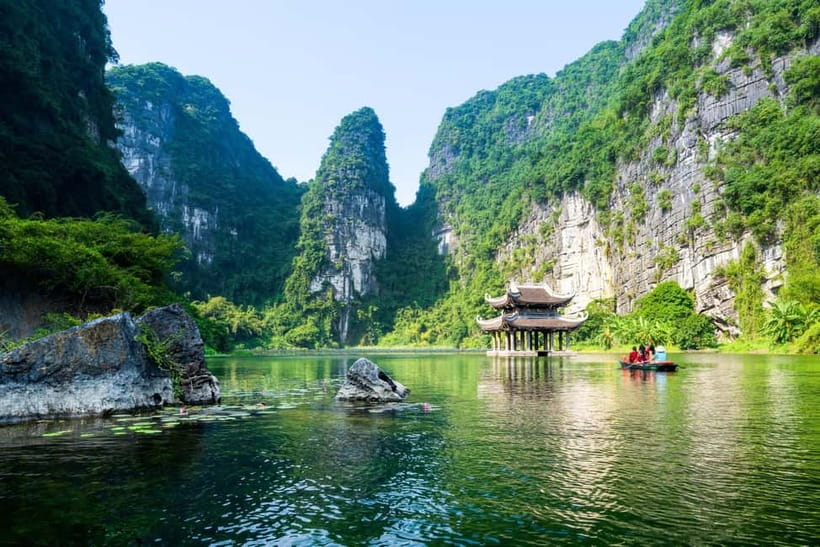 From Hanoi: Ninh Binh Trip with Cycling & Buffet Lunch - Hoa Lu and the story of Vietnam’s first capital