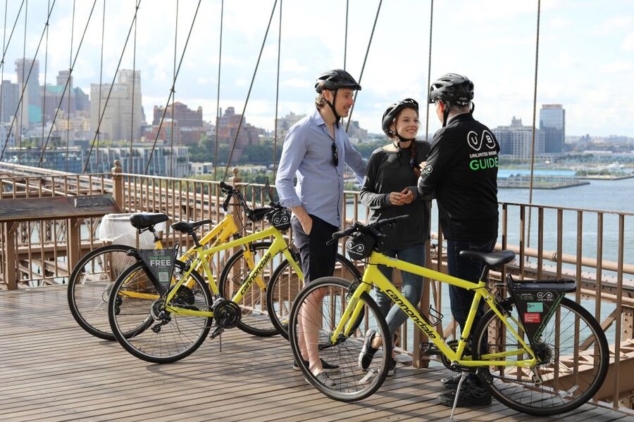 From Manhattan: 2-Hour Brooklyn Bridge Bike Tour - Pace University and the Woolworth Building