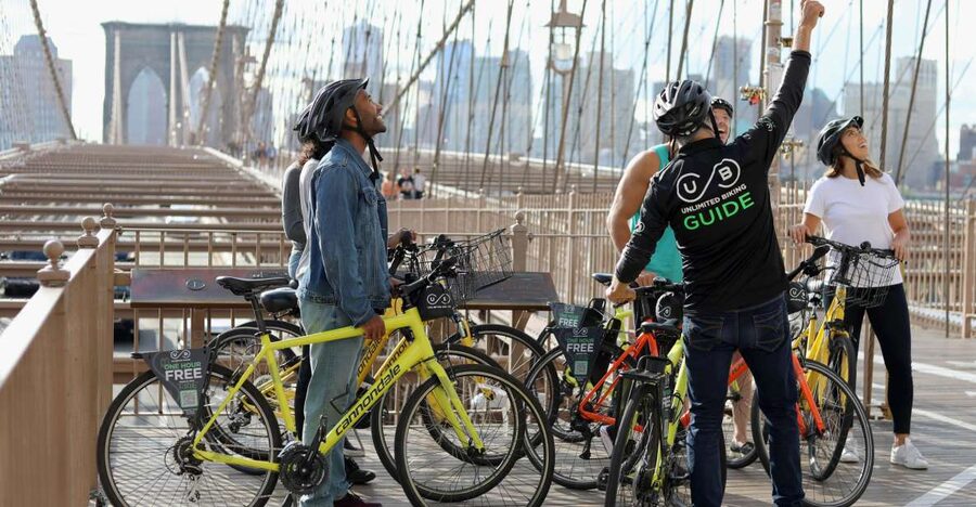From Manhattan: 2-Hour Brooklyn Bridge Sightseeing Bike Tour - Why a bicycle is a smart way to see the bridges