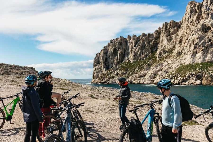 From Marseille: Guided E-Bike Tour to Calanque de Sormiou - Getting comfortable on the electric mountain bike