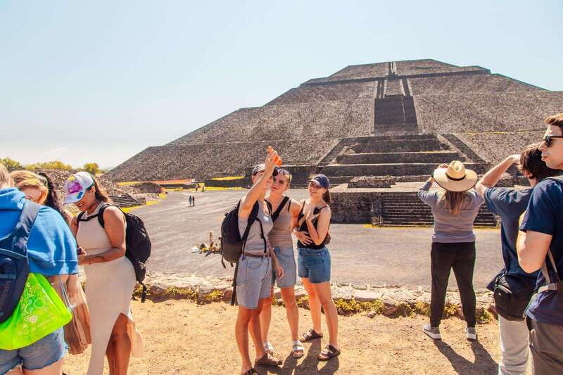 From Mexico City: Teotihuacan Pyramids and Bike Tour - Lunch and the real cost of the day
