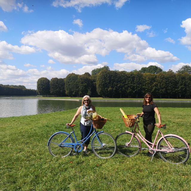 From Paris: Skip-the-Line Palace of Versailles Bike Tour - Shopping at the Versailles market