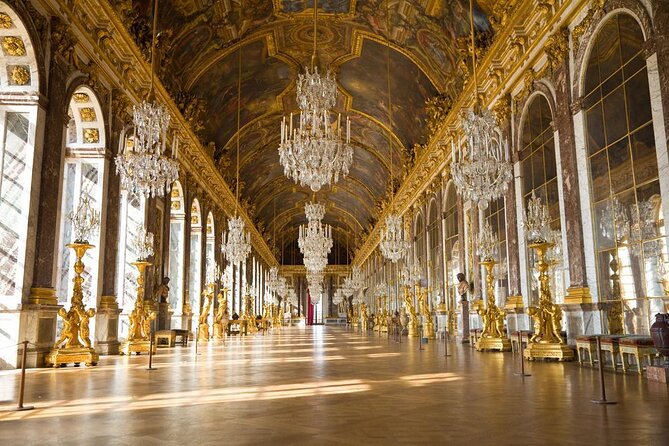 From Paris: Versailles Bike Tour w/ Palace, Gardens, & Picnic - Why a bicycle makes Versailles easier to understand