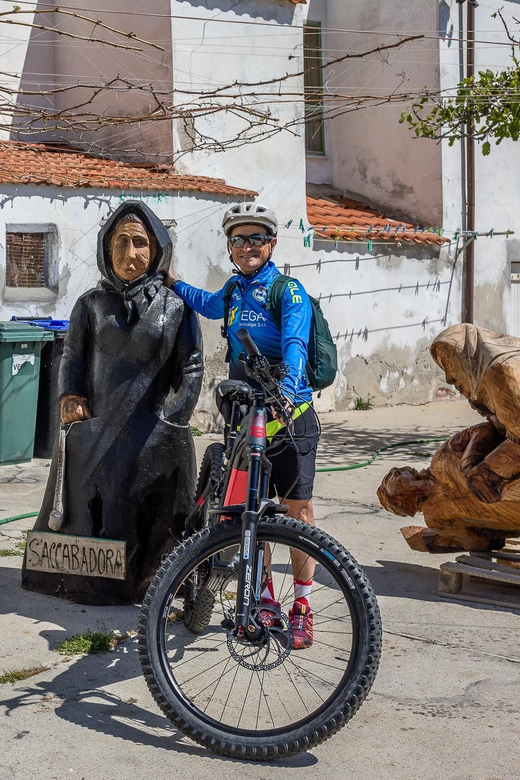 From Porto Torres: electric bicycle rental - From the Porto Torres Shop to the Ferry