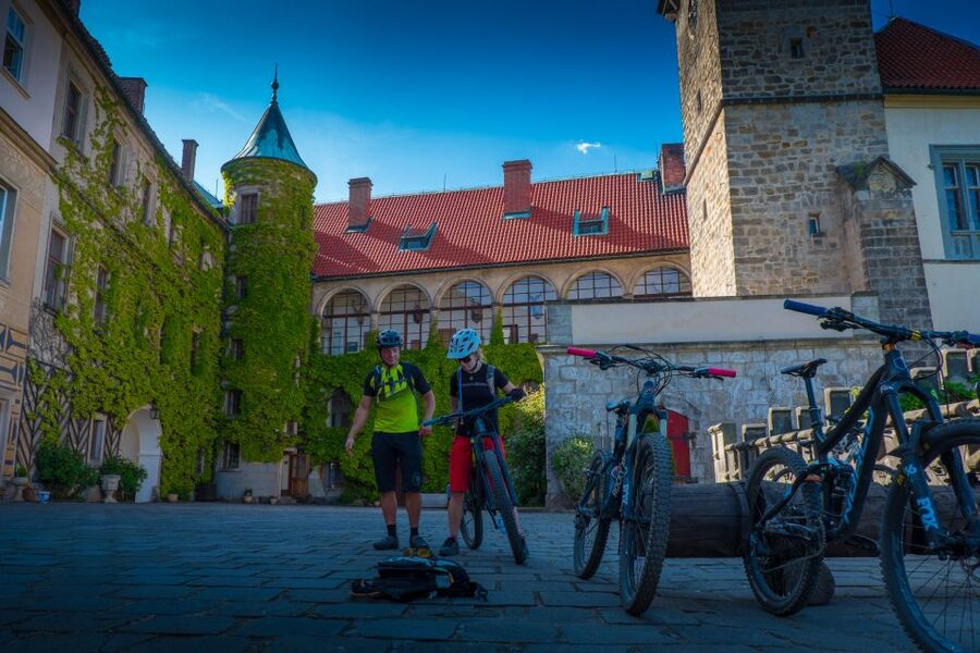 From Prague: E-Mountain Biking Trip to the Bohemian Paradise - Leaving Prague for Bohemian Paradise
