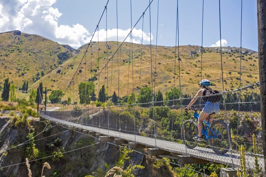 From Queenstown: 'Valley of the Vines' Wine and Bike Tour - Small details that improve the day