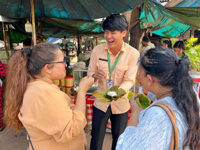 From Siem Reap: Angkor Wat Sunrise and Temples E-Bike Tour - Breakfast at Preah Dak and a stop at the market