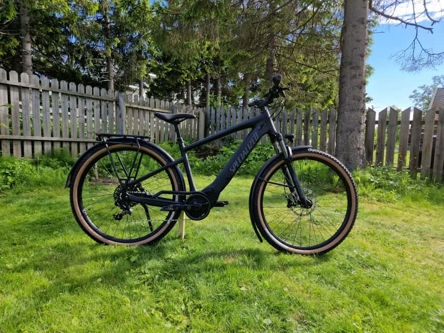 From Tromsø: Tromsø Highlights & History Tour With E-Bike - Tromsø and Polaria: a quick introduction