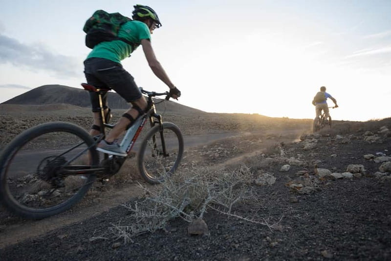 Fuerteventura North: PREMIUM E-bike guided tour - Starting at Acua Water Park in Corralejo