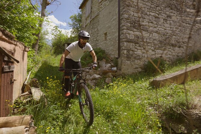 Full-Day Private Ghost Town Bike Tour in Fabriano and Genga - Choosing between the easy and medium routes