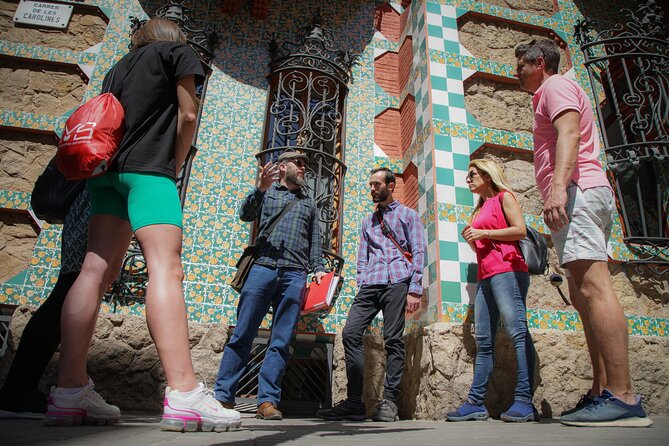 Gaudi UNESCO Highlights Small Group Bike Tour - The guides make the difference