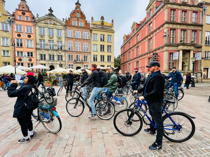 Gdansk Private Bike Tour - Gdańsk Shipyard and the Solidarity story