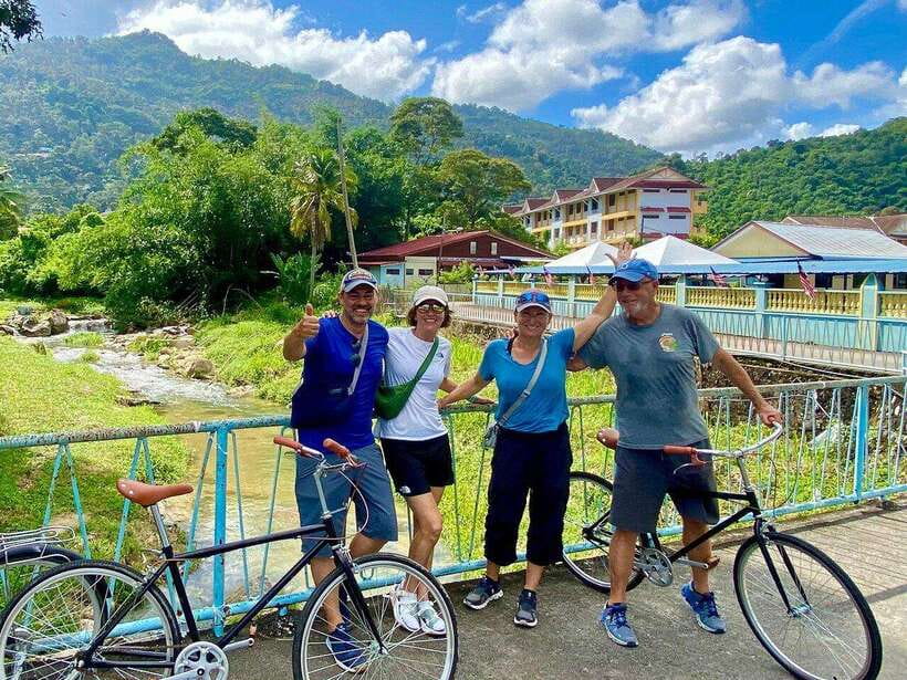George Town, Penang: Malay Countryside Cycling - Choosing a bike and setting off through the villages
