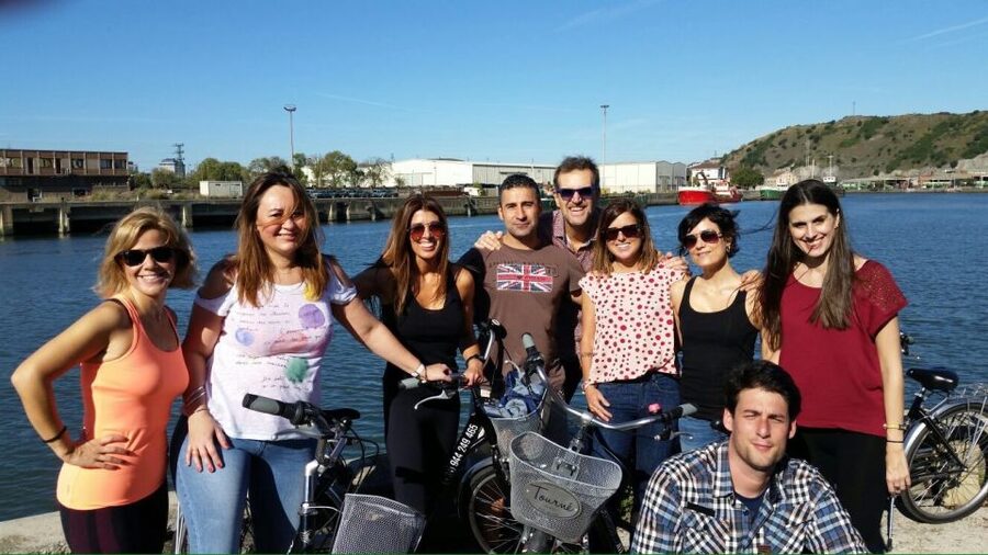 Getxo Seaside E-bike Tour: From Industrial Bilbao to the Sea - Algorta’s old fishing port