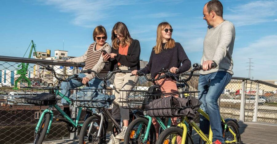 Ghent: City Highlights and Hidden Gems Guided Bike Tour - Why a bicycle is such a good way to see Ghent
