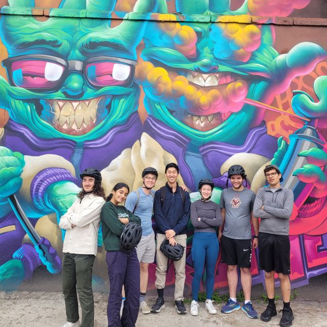 Glasgow: City Highlights Guided Bike Tour - Yorkhill, SWG3, and Glasgow’s street art