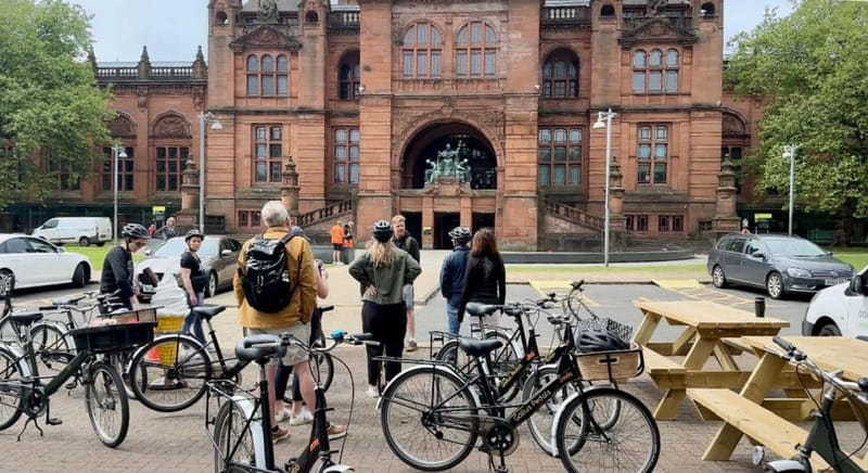 Glasgow: City Highlights Guided Bike Tour - Meeting at the Pentagon Centre