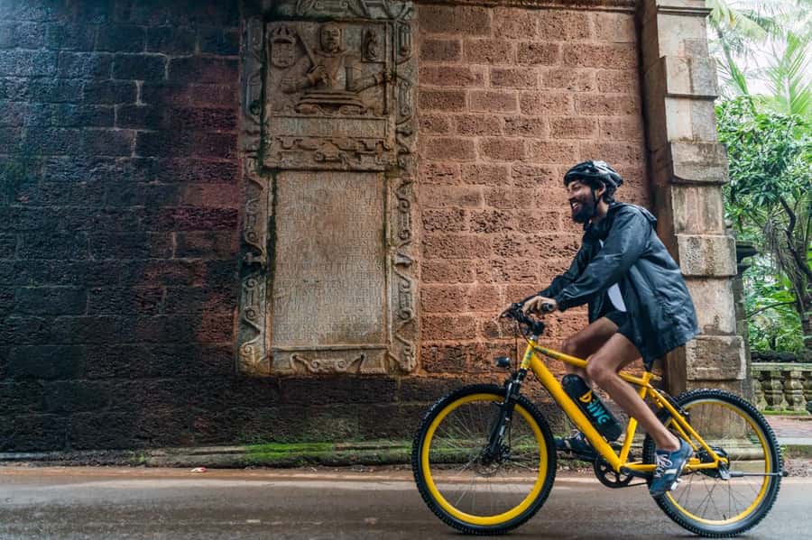 Goa: Old Goa and Divar Island E-Bike Tour with Snacks - Should you book this Old Goa e-bike tour?