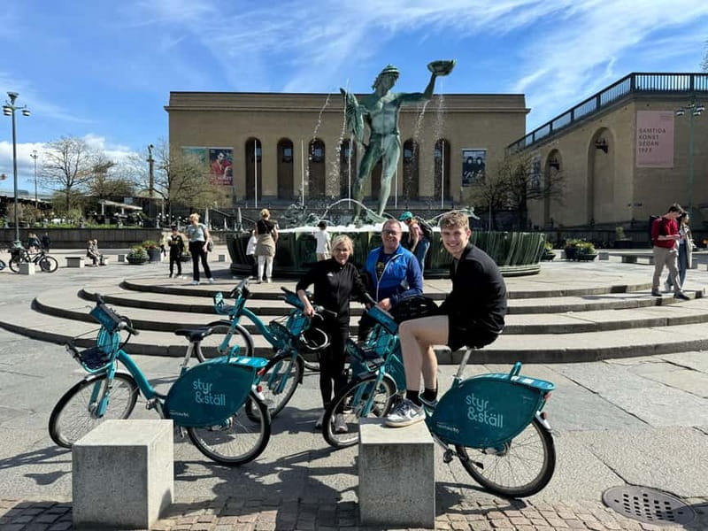 Gothenburg: City Highlights Bike Tour with Transfer - Key points to know before you book