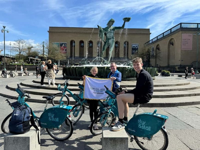 Gothenburg: City Highlights Bike Tour with Transfer - Haga gives the tour its most local feel