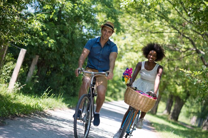 GRAND CITY Private Guided Tour on Bike, E-Bike, E-Step or Segway - Plaça de l’Ajuntament and the city center