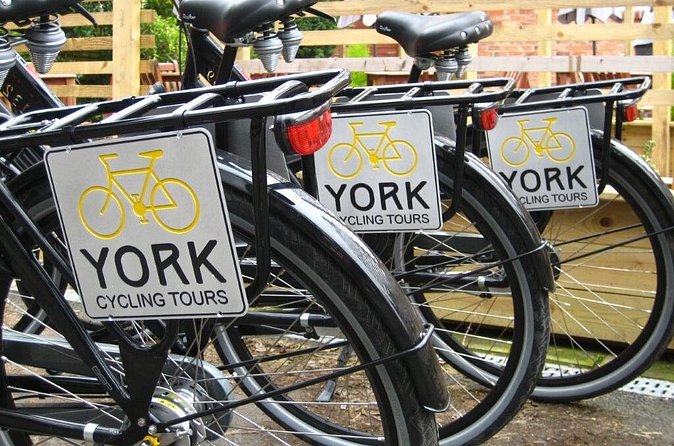Guided Bike Tour in York - Clifford’s Tower and the city’s central story