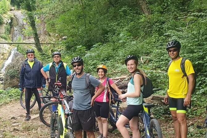 Guided E-bike Tour in Bologna with aperitif - What the aperitif really includes