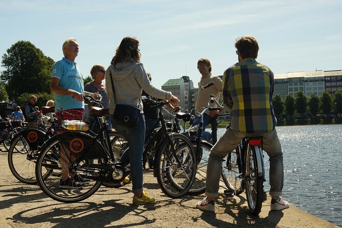 Guided Hamburg City Bike Tour - What the three and a half hours feel like