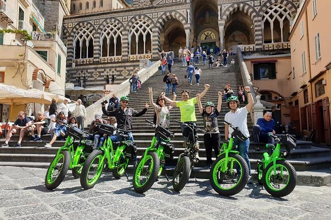 Guided tour of Naples by FAT electric bike - Bikes, gear, food, and comfort