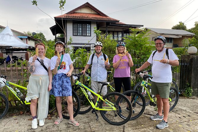 Half-Day Heritage Bike Tour in Kuching - Why a bicycle is a smart way to see Kuching