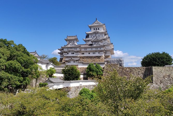 Half-day Himeji Castle Town Bike Tour with Lunch - Tamatsubaki and the old castle-town welcome