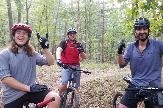 Half-Day Private Guided Mountain Bike Tour in Bentonville - What the guide adds on the trail