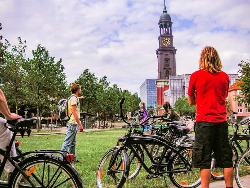 Hamburg 3-Hour Bike Tour - Why this bike tour works so well in Hamburg