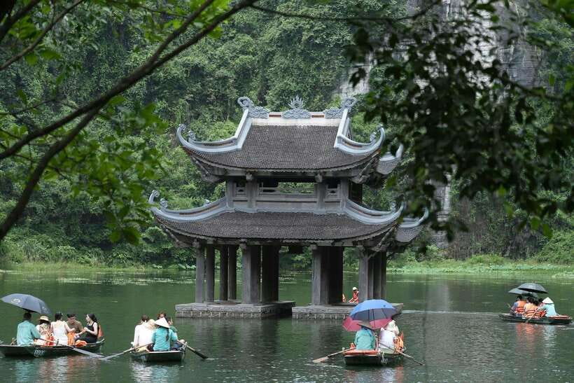 Hanoi:Ninh Binh-Trang An-Mua Cave-Hoa Lu&Cycling BEST SELLER - Who should book this tour?