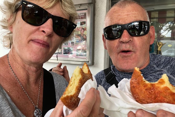 Hawaiian Food Tour by Bike in Oahu - What you actually eat between Kaimuki and Kapahulu