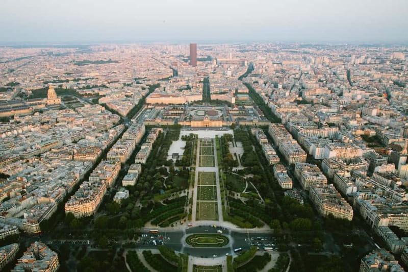 Highlights of Paris Bike Tour in English or Dutch - Key points before you book