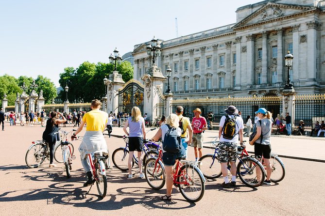 Highlights of Royal London Bike Tour including Hyde Park - Finishing at the London Eye