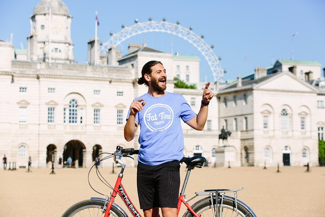 Highlights of Royal London Bike Tour including Hyde Park - Churchill War Rooms and Westminster Abbey