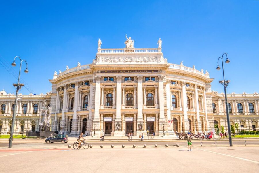 Highlights of Vienna: Private Bike Tour with Licensed Guide - Hofburg, Albertina, and the State Opera