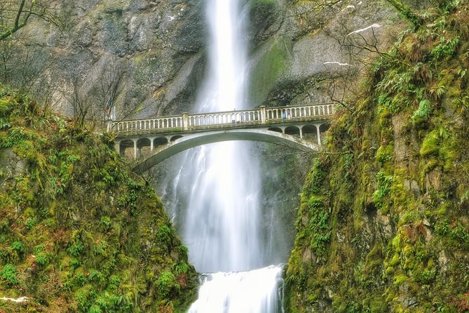 Hike and Bike Tour to Columbia River Gorge Waterfalls - Multnomah Falls is the grand finale