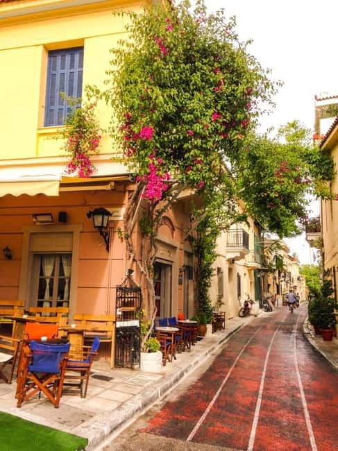 Historic Athens: Small Group Electric Bike Tour - From Zappio to the changing of the guards