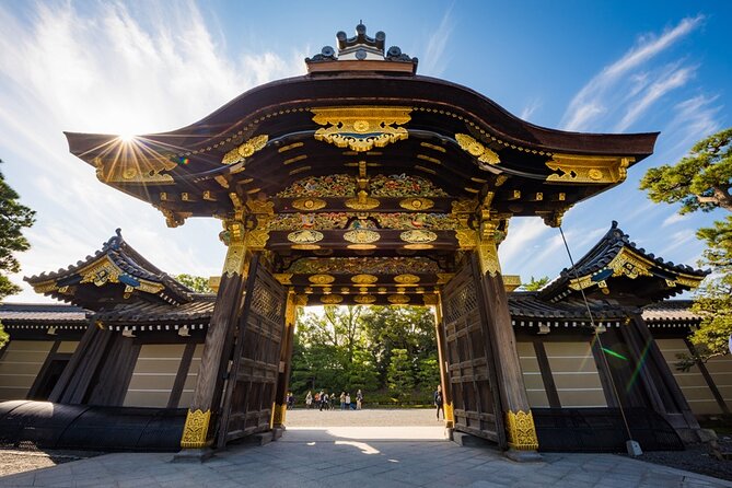 Historical Kyoto E-Bike Tour - Guides, explanations, and group care