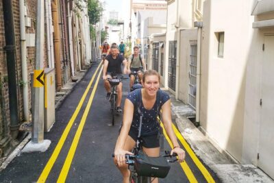 Historical Singapore Bike Tour on Full-Sized Bicycles