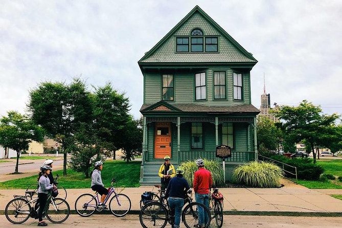 History Ride: The Best of Buffalo by Bike - Why Buffalo works so well by bicycle