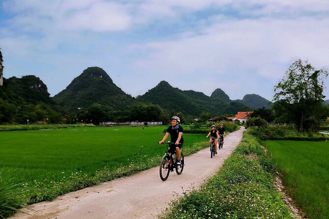 Hoa Lu - Tam Coc - Ninh Binh Day Tour: Biking, Visit Local Family - Why this Hanoi day trip works