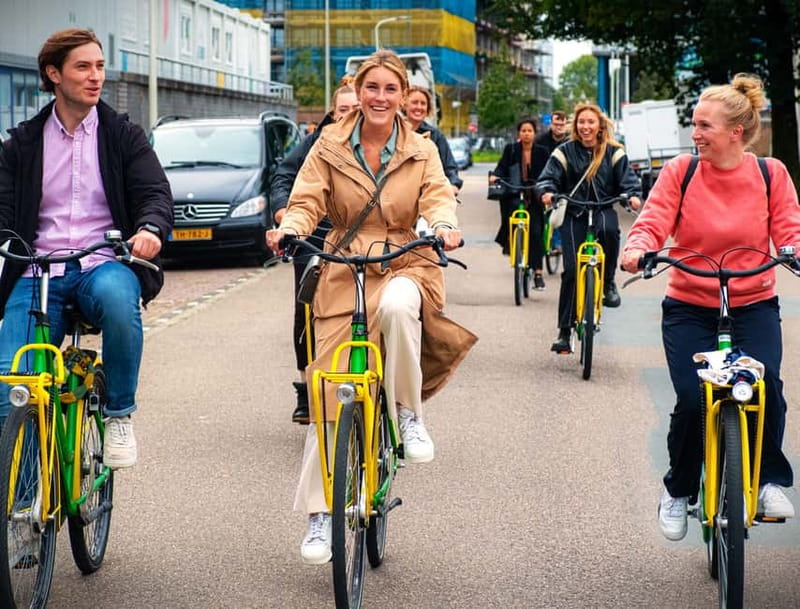 Interactive Safe 2,5hr Bike tour with Entertaining Guide - Why a bike is the right key to The Hague
