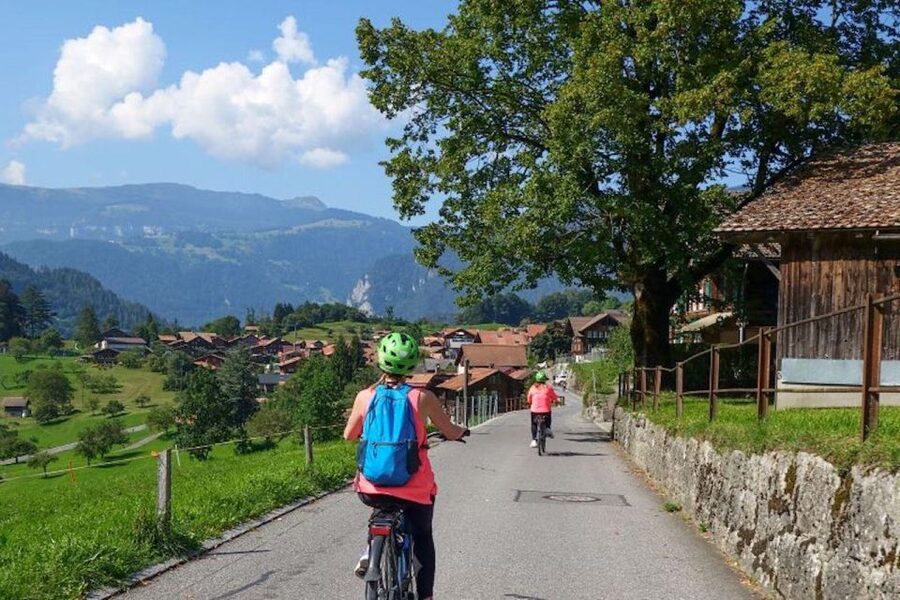 Interlaken: 72 Waterfalls Valley & Lauterbrunnen E-Bike Tour - What the riding is really like