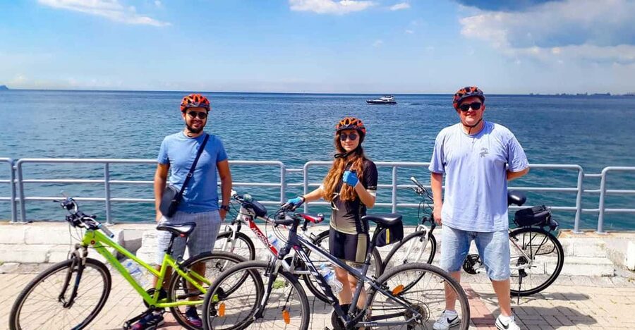 Istanbul: Eurasia Bike & Boat Half-Day Tour - Uskudar puts you on the Asian side