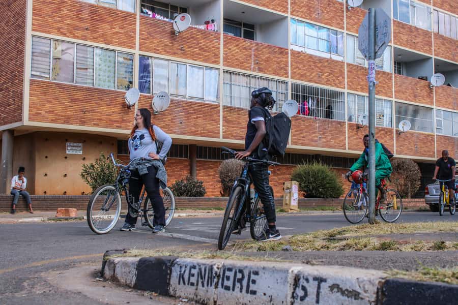 Johannesburg: Inner City Guided Cycling Tour - Newtown and the sound of Johannesburg jazz
